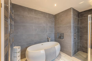 Photo 26- click for photo gallery